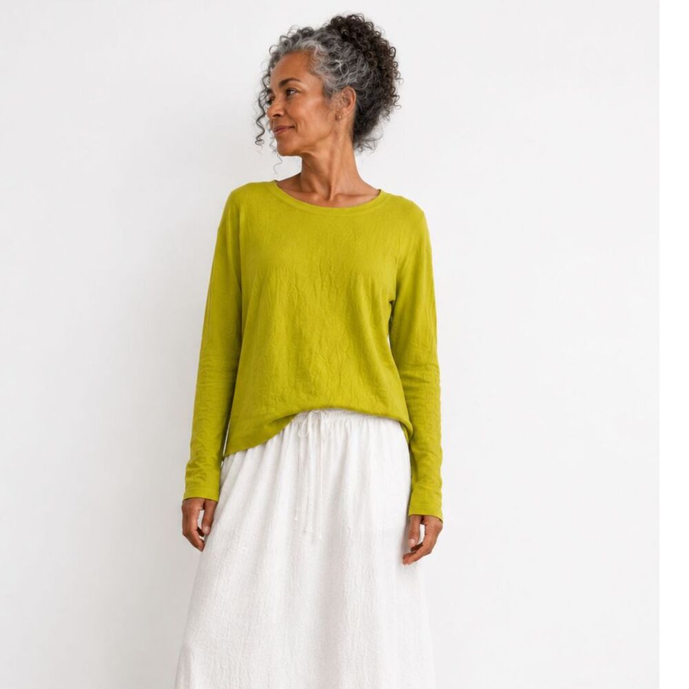 Eileen Fisher Organic Linen Top Size Medium Chartreuse Green Long Sleeve Tee